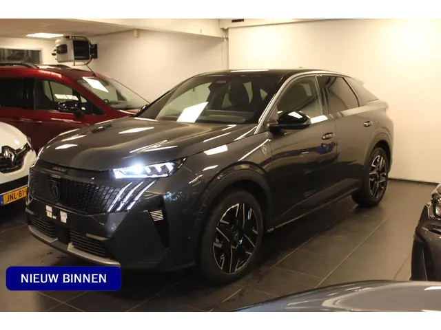 Peugeot 3008 1.2 Hybrid 145 GT