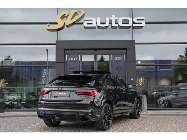 Audi RSQ3