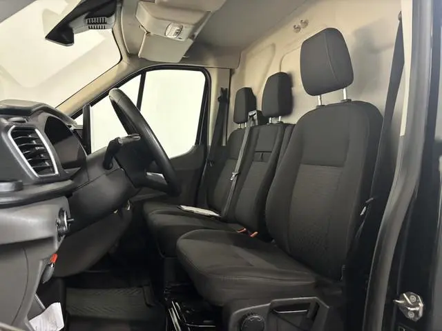 Ford Transit 330 2.0 TDCI L3H2 Trend Automaat Airco Navigatie Bluetooth Camera V+A DAB+ Cruise Contr...