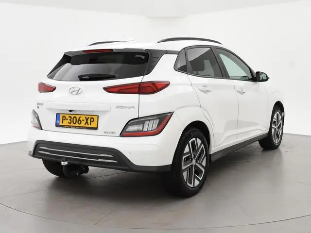 Hyundai Kona EV FASHION 39 kWh *99% SOH* + HEAD-UP DISPLAY | AFN. TREKHAAK | CAMERA | ADAPTIVE CRUIS...