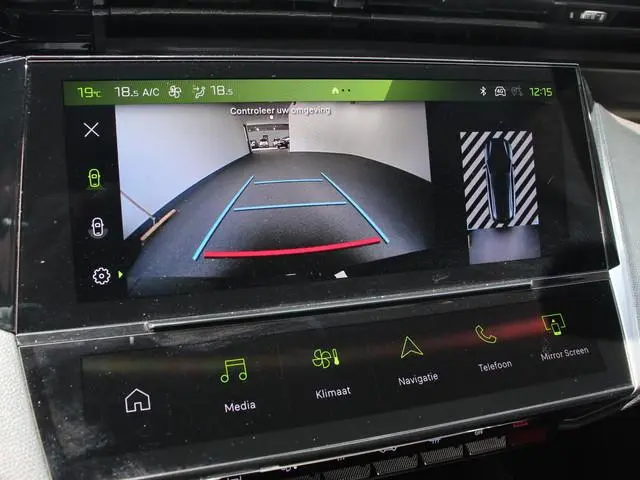 Peugeot 308 1.2 PureTech GT DEMO !  Climate control Adaptive cruise control Parkeersensoren Achterui...