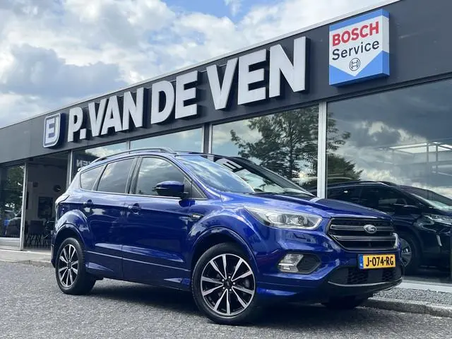 Ford Kuga 1.5 EcoBoost ST Line 150pk/110kW 6-bak | Afn. trekhaak | Bi-Xenon | Sony | Camera | Elek....