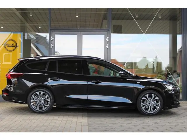 Ford Focus Wagon 1.0 EcoBoost Hybrid ST Line X | Trekhaak | BLIS | Winterpack | Adaptieve cruise