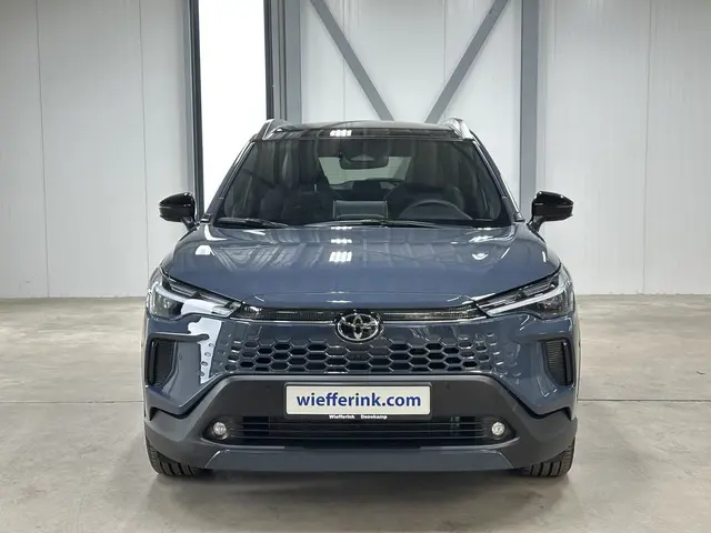 Toyota Corolla Cross Hybrid 180 Executive | Leder | Pano | JBL | Camera |