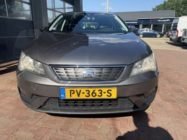 SEAT Leon 1.0 EcoTSI Style Business Intense Automaat 2017 Navi,16Inch,Cv,Cruise