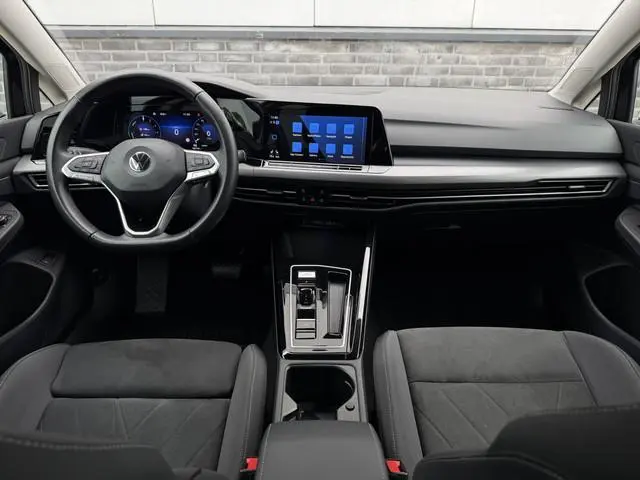 Volkswagen Golf 1.4 eHybrid Style | Carplay | Camera | Memory | Navi | Sfeerverlichting | LED | IQ-L...