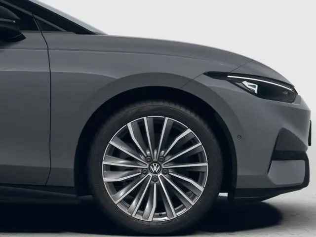 Volkswagen ID.7 Limited Edition 77 kWh accu 286 PK · Trekhaak inklapbaar, met elektrische ontgrendel...