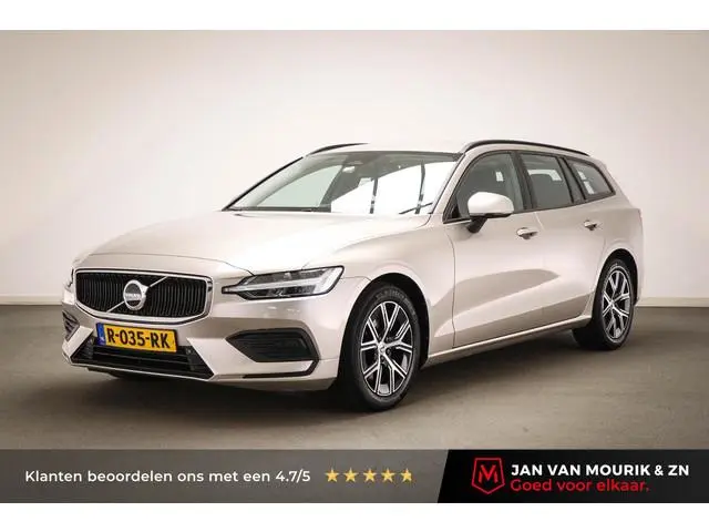 Volvo V60 2.0 B3 Essential | PARK ASSIST PACK | CLIMA | DAB | APPLE | CAMERA