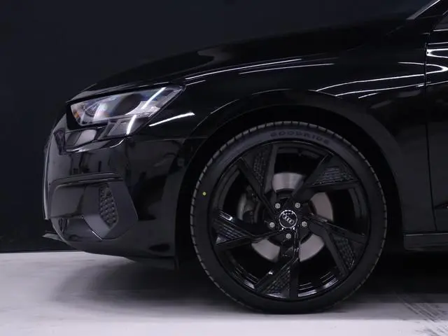 Audi A3 Limousine 35 TFSI Pro Line [APPLE CARPLAY, ANDROID, LED, CRUISE CONTROL, DRAADLOZE OPLADER,...