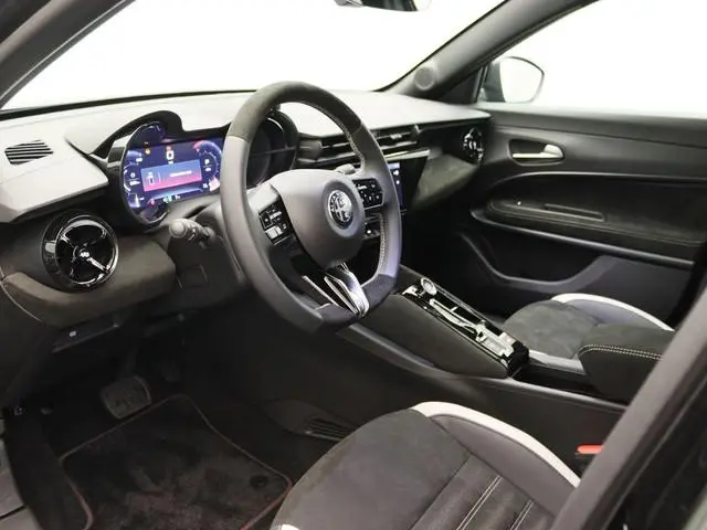 Alfa Romeo Junior