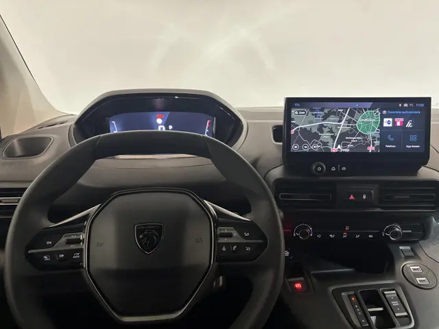 Peugeot Partner 1.5 HDI 130PK L1 130PK NIEUW MODEL Airco Cruise Control  LM velgen Navi Trekhaak PDC...