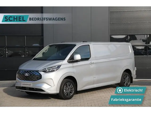 Ford E-Transit Custom 340 L2H1 Limited 71 kWh - ACC - 360 camera - Navigatie - Stoelverwarming - AGR...