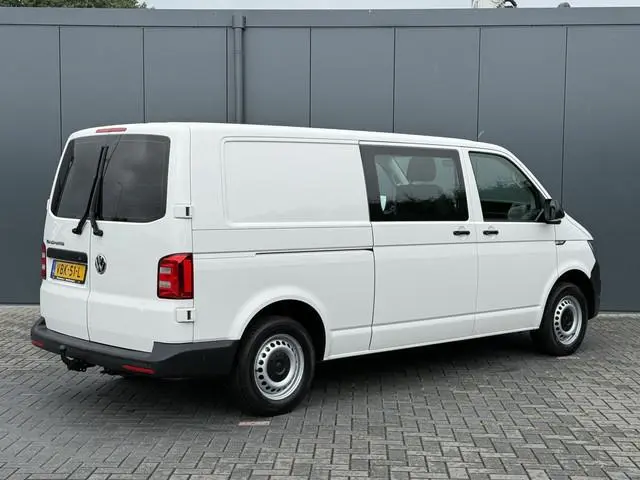 Volkswagen Transporter 2.0 TDI / L2H1 / DUBBELE CABINE / TREKHAAK / 1e EIG. / CRUISE / AIRCO / ISOFI...