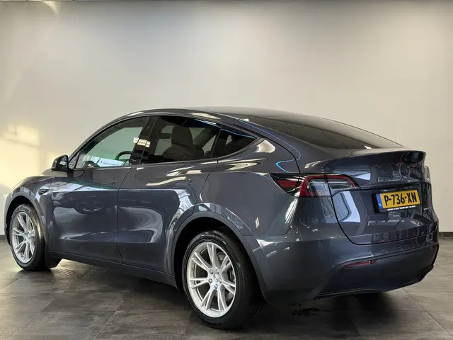 Tesla Model Y Long Range AWD 75 kWh