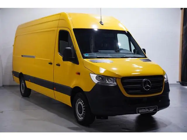 Mercedes-Benz Sprinter 317 CDI 170 pk L3H2 DHL Uitvoering, Navi, Camera Opstap achter, 270 Graden De...
