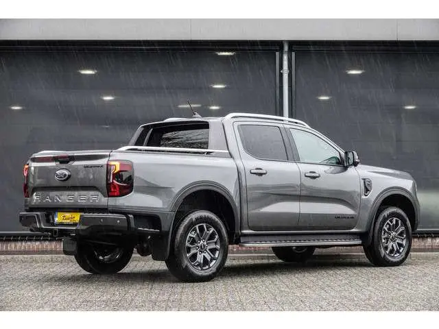 Ford Ranger Wildtrak 3.0 V6 240Pk Aut. | Double Cab | 2-persoons | 3.500Kg trekgewicht | Grijs kenteken | Carbonized Grey