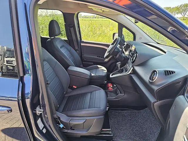 Mercedes-Benz EQT
