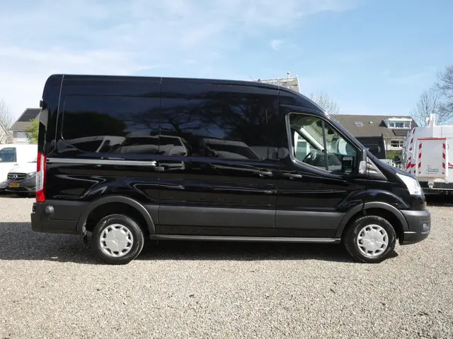 Ford Transit 2.0 TDCI 130PK, L2H2, Trend, Airco, 04 Stuks op voorraad
