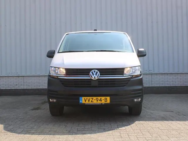 Volkswagen Transporter 2.0 TDI L2H1 28 Comfortline | 3-zits | Airco | Cruise | PDC | Apple Carplay |...
