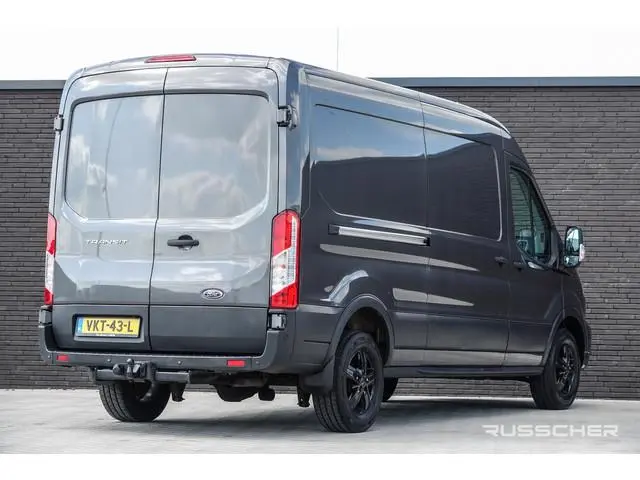 Ford Transit L3H2 2.0Tdci 185Pk | Limited | RWD | 3.500Kg trekgewicht | 2xSchuifdeur | Achteruitrijc...