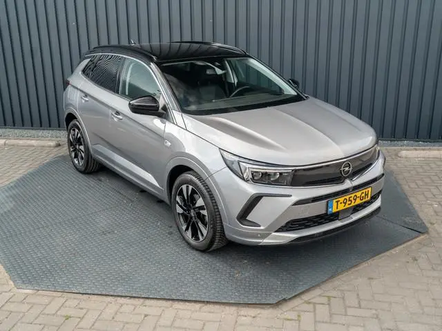 Opel Grandland