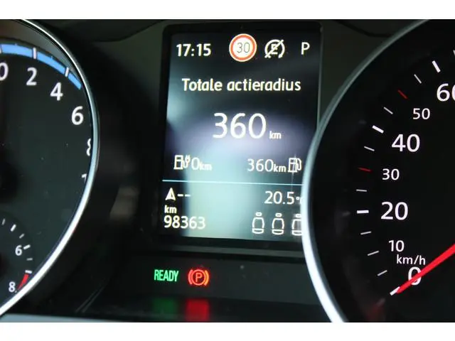 Volkswagen Passat Variant 1.4 TSI PHEV GTE Business | Panorama dak | Achteruitrijcamera | BLIS