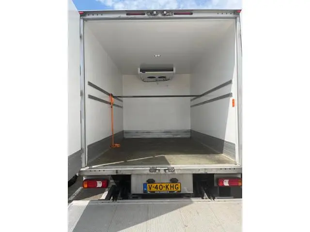 Iveco Daily 35C14 Automaat Koelwagen Bakwagen met Laadklep