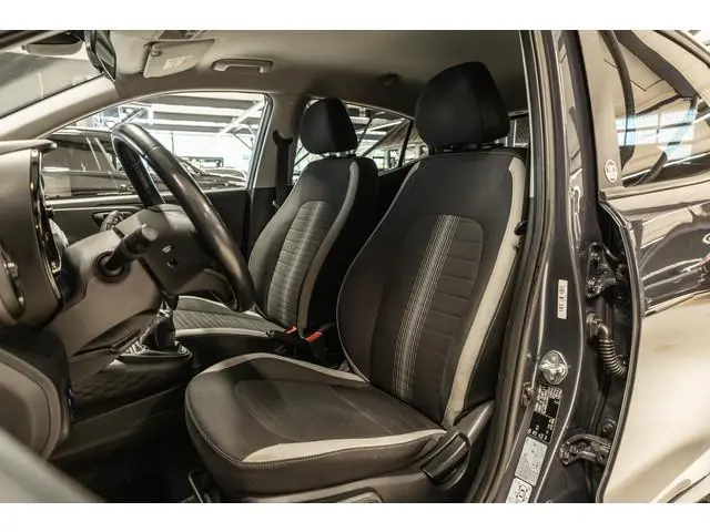 Hyundai i10 1.0 Comfort Smart Apple Carplay | Stuur-Stoelverwarming