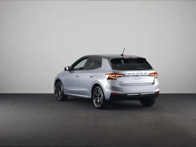 Skoda Fabia 1.0 TSI Monte Carlo | Smokey Diamond Metallic | Hill start Assist | Verwarmbare Voorstoe...