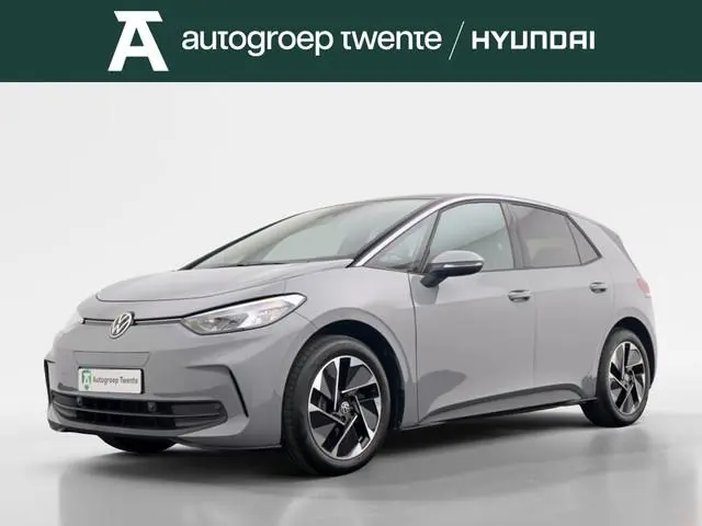 Volkswagen ID.3 Pure 52 kWh | Comfort Pack | Stoelverwarming | Navi | Camera
