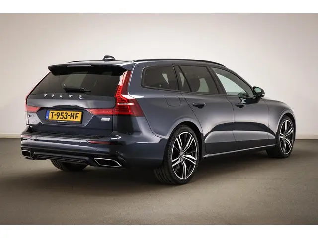Volvo V60 2.0 T8 Recharge AWD R-Design Polestar Tuning | LIGHTNING / PARK ASSIST- PACK | STUURVERWAR...