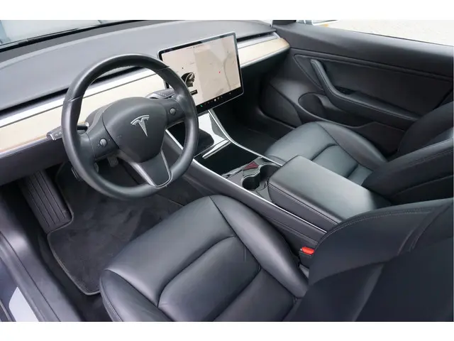 Tesla Model 3 Long Range AWD 75kWh SOH 89%