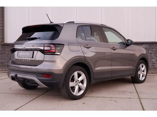 Volkswagen T-Cross 1.0 TSI Style | Trekhaak | Carplay | LED | Camera