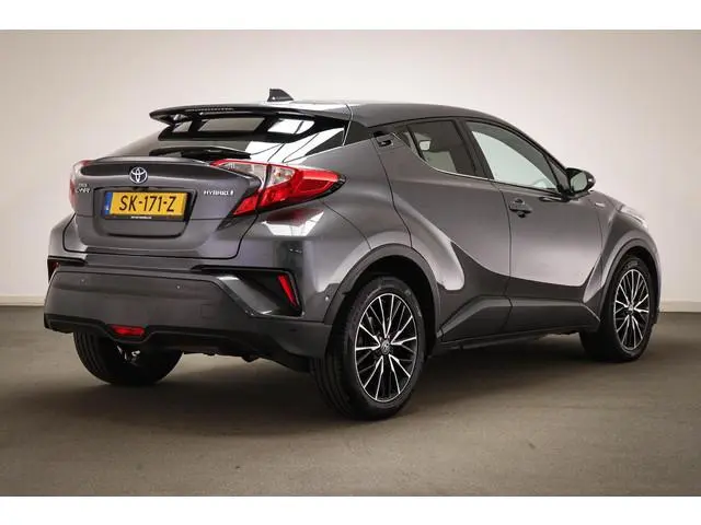 Toyota C-HR 1.8 Hybrid Executive | HALF LEDER | STOELVERWARMING | CLIMA | JBL DAB | CAMERA