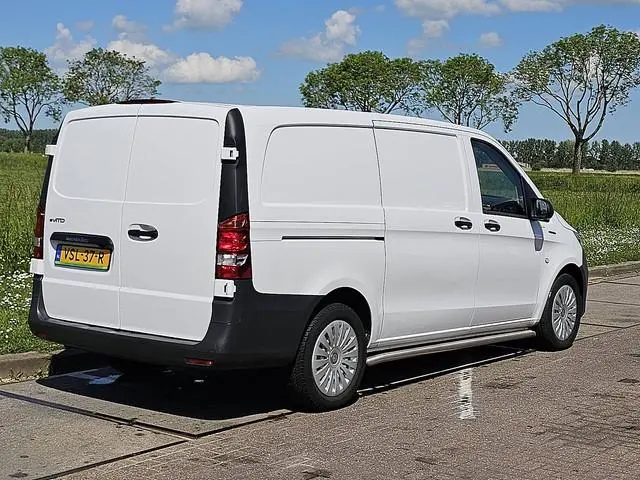 MERCEDES-BENZ EVITO 66kwh wltp 320 km