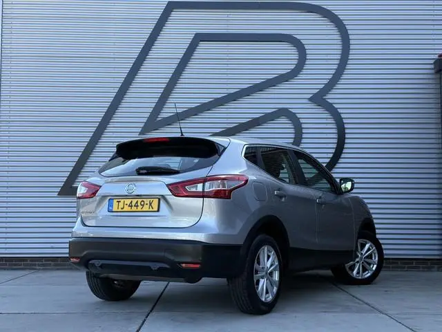 Nissan Qashqai 1.2 Connect Edition 1e Eigenaar|Navi|Camera|Clima|Cruise|PDC V+A|APK tot 02-2027