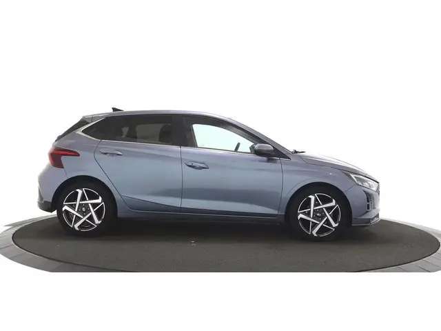Hyundai i20 1.0 T-GDI Premium Camera / 17 "lm velg / Cruise / Carplay