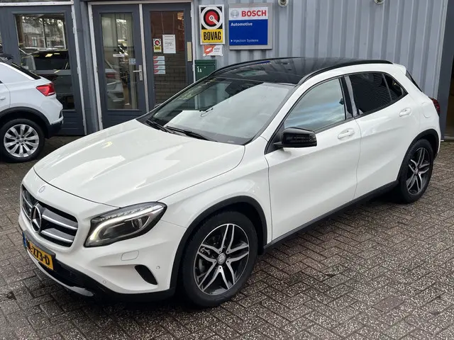 Mercedes-Benz GLA