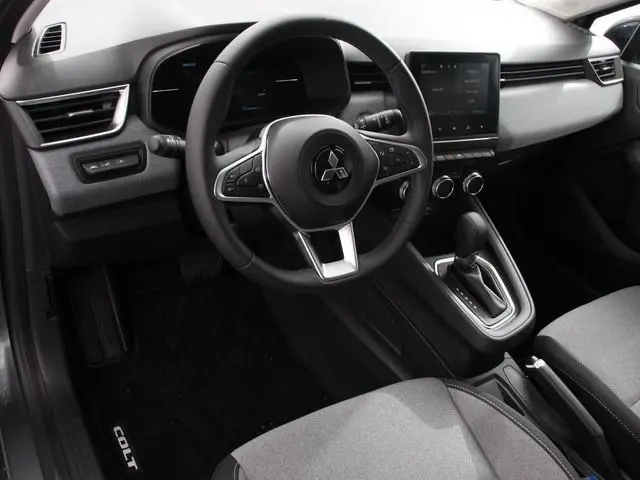 Mitsubishi Colt 1.6 HEV Automaat Intense Apple Carplay/Android Auto Camera Climate Control Cruise Co...