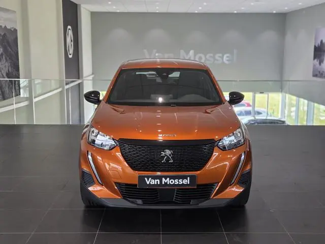 Peugeot 2008 1.2 Active Hoge instap