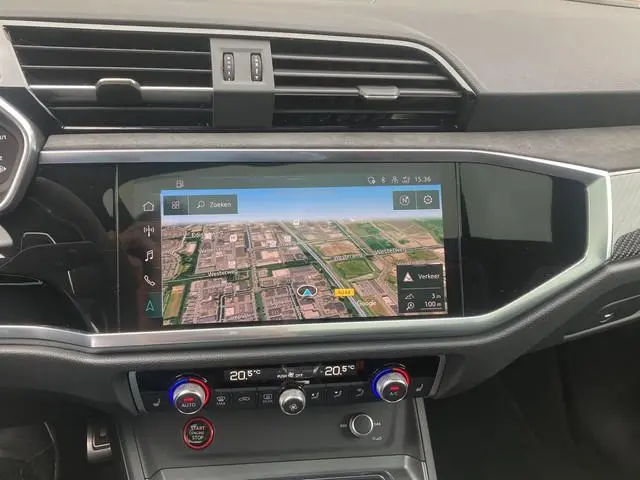 Audi RSQ3
