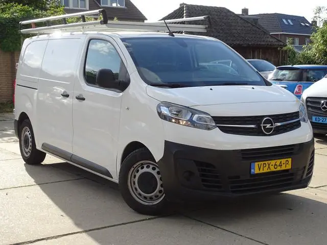 Opel Vivaro 2.0 CDTI L2H1 Automaat
