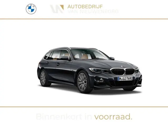 BMW 3-serie Touring 330e xDrive M-Sport 292 pk | Panoramadak | Memory | Elektr. Trekhaak af fabriek...