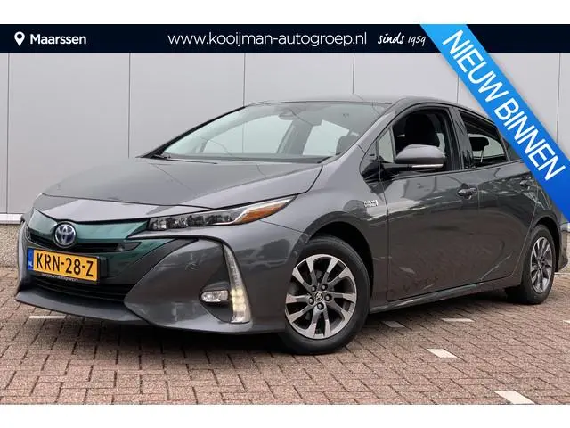 Toyota Prius 1.8 Plug-in Business Plus | Head-Up Display | Stoelverwarming |