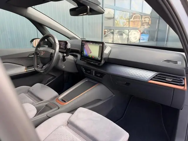 Cupra Born