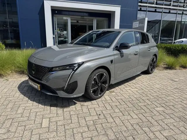 Peugeot e-308 GT Avantage EV 54 kWh l Voorraad l Alcantara Executive Pack l Warmtepomp