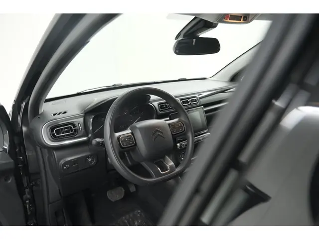 Citroen C3 PureTech 110 EAT6 Max | Apple Carplay | Parkeersensoren | 16 Inch Lichtmetalen Velgen