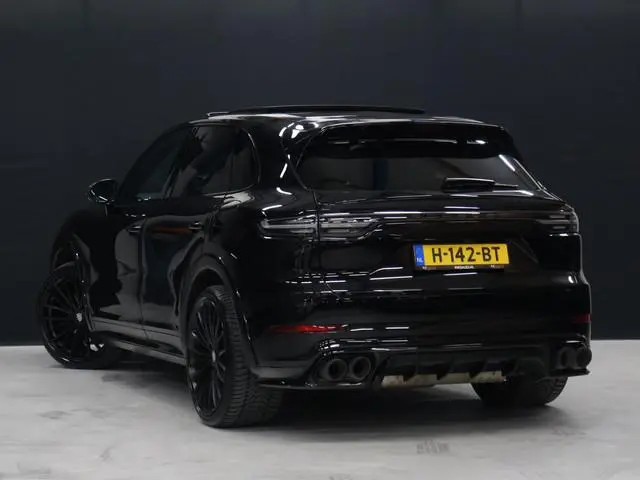 Porsche Cayenne 3.0 E-Hybrid TechArt [SCHUIFKANTELDAK, LUCHTVERING, SPORT CHRONO, APPLE CARPLAY, MEM...