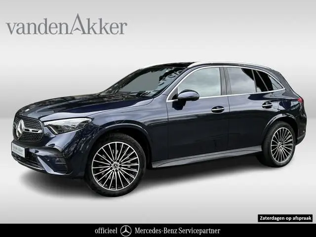 Mercedes-Benz GLC 400e AMG 4Matic // Luchtvering // Achteras besturing // Headup // Trekhaak // Memo...