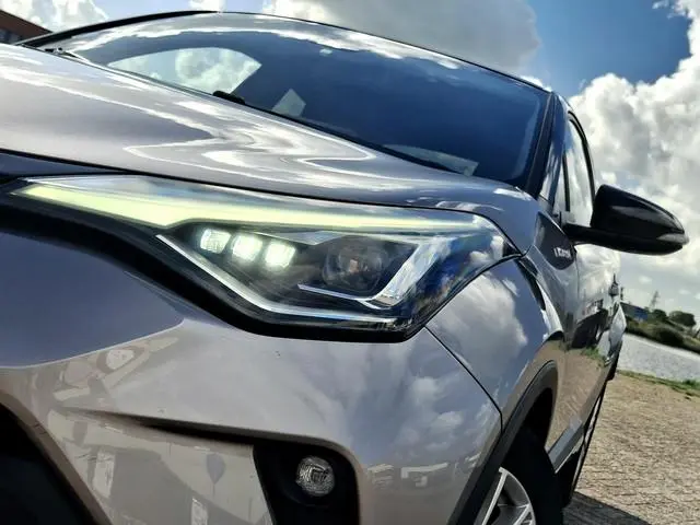 Toyota C-HR 2.0 Hybrid Executive  | TREKHAAK | ADAPTIVE CRUISE | DAKDRAGERS |